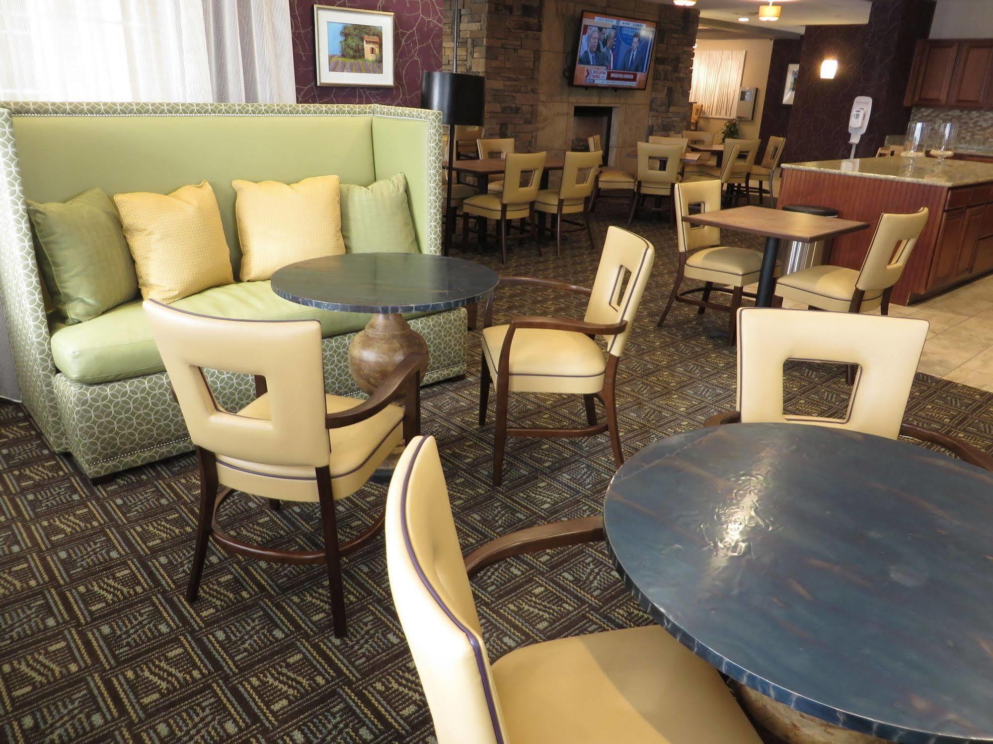 Wingate By Wyndham Elkins Otel Dış mekan fotoğraf