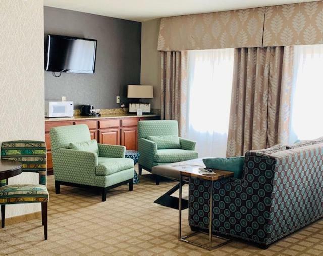 Wingate By Wyndham Elkins Otel Dış mekan fotoğraf